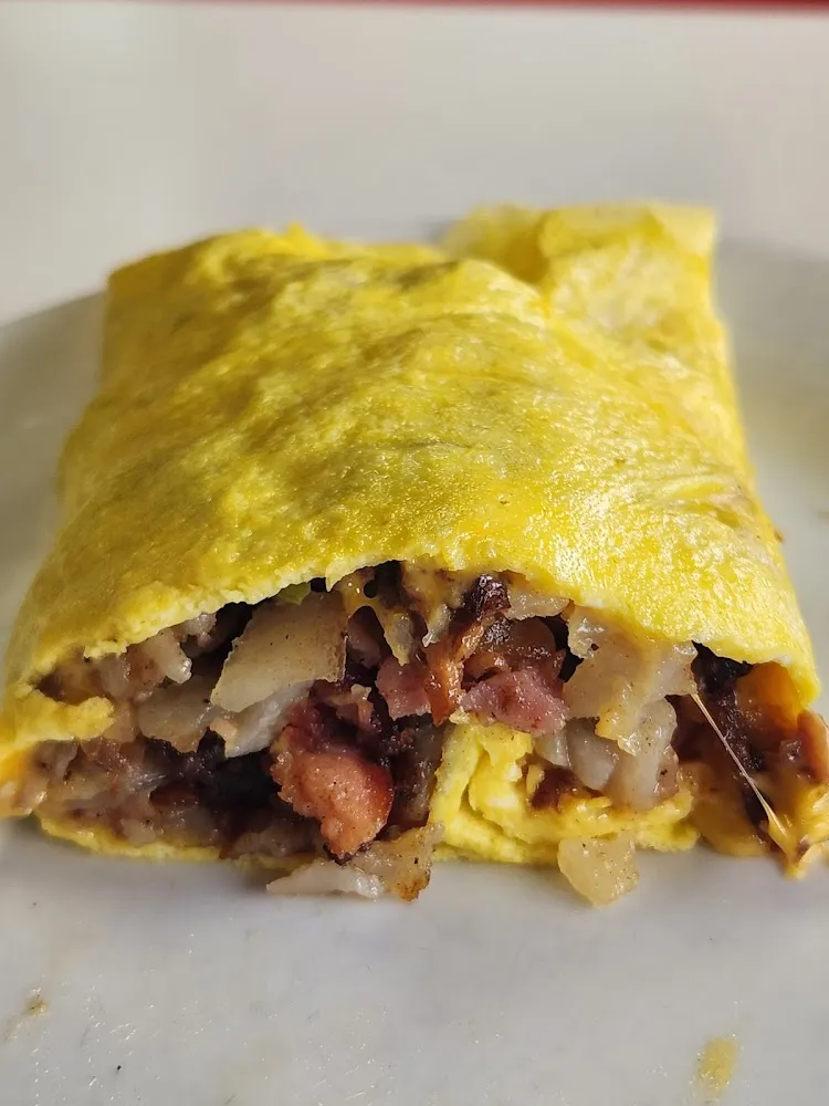 What a Proper Western Omelet Should Look Like
